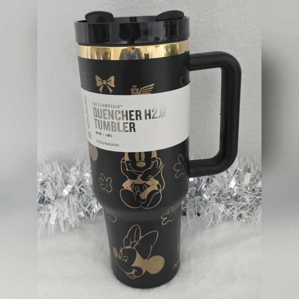 Stanley Black and Gold Quencher H2.0 Tumbler